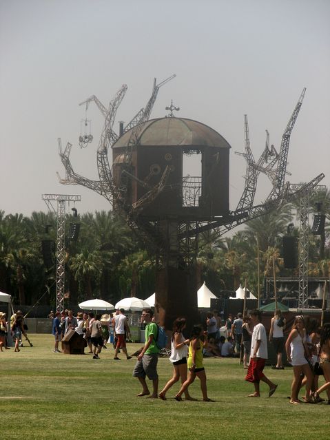 img_7473.jpg: The Steampunk Treehouse