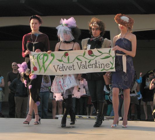 img_7753.jpg: Velvet Valentine