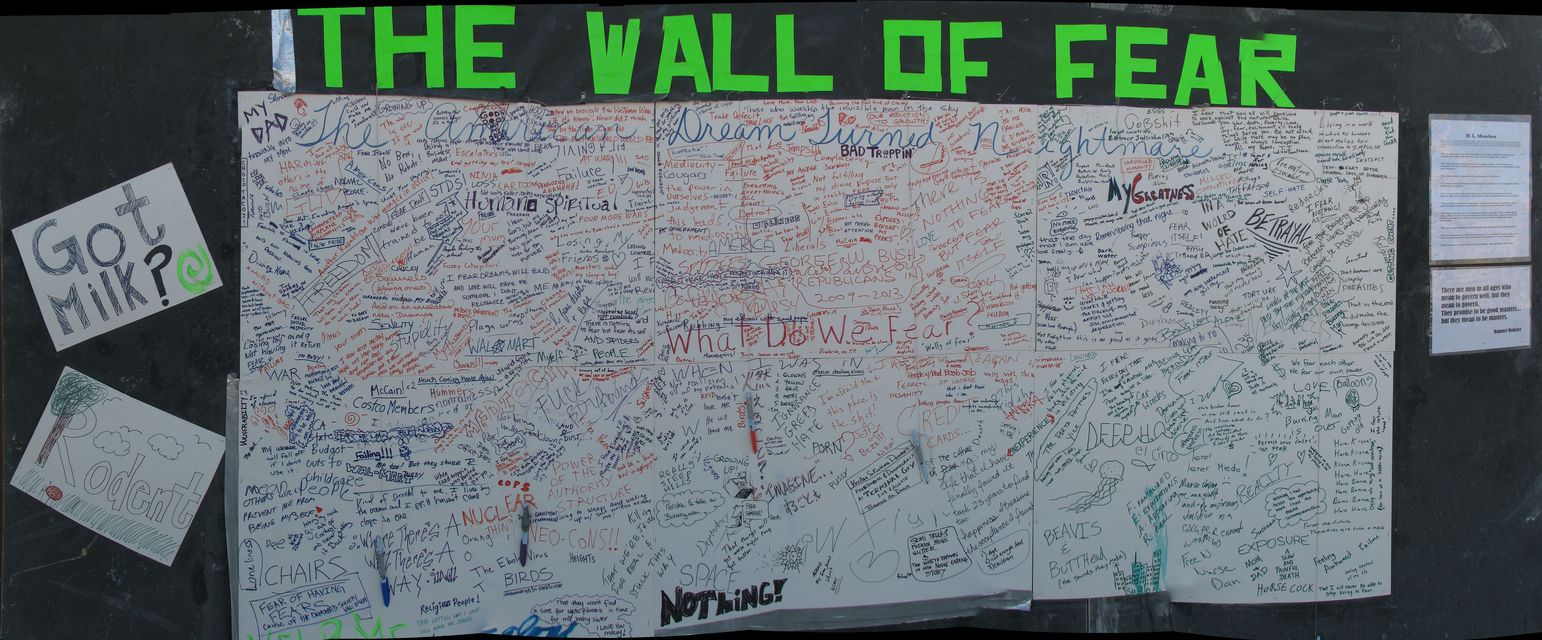 img_9287_pano3.jpg: The Wall of Fear